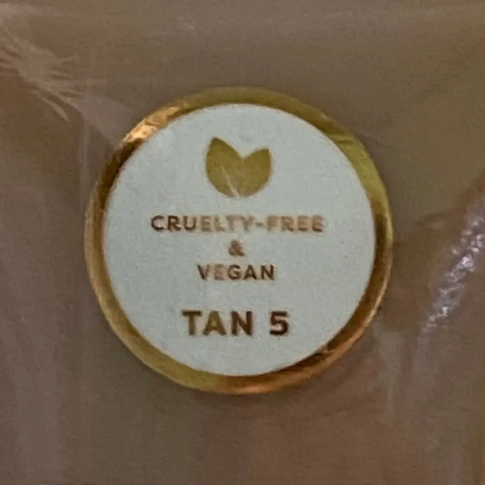 Profusion Cosmetics Feel Good Skin Long Wear Skin Perfector Tan 5 1.01 oz